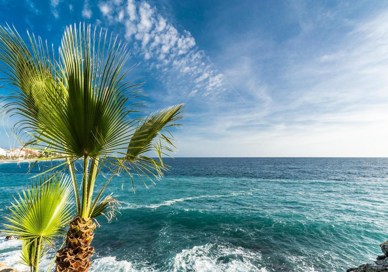 Hostal Tropical Альмуньекар Экстерьер фото