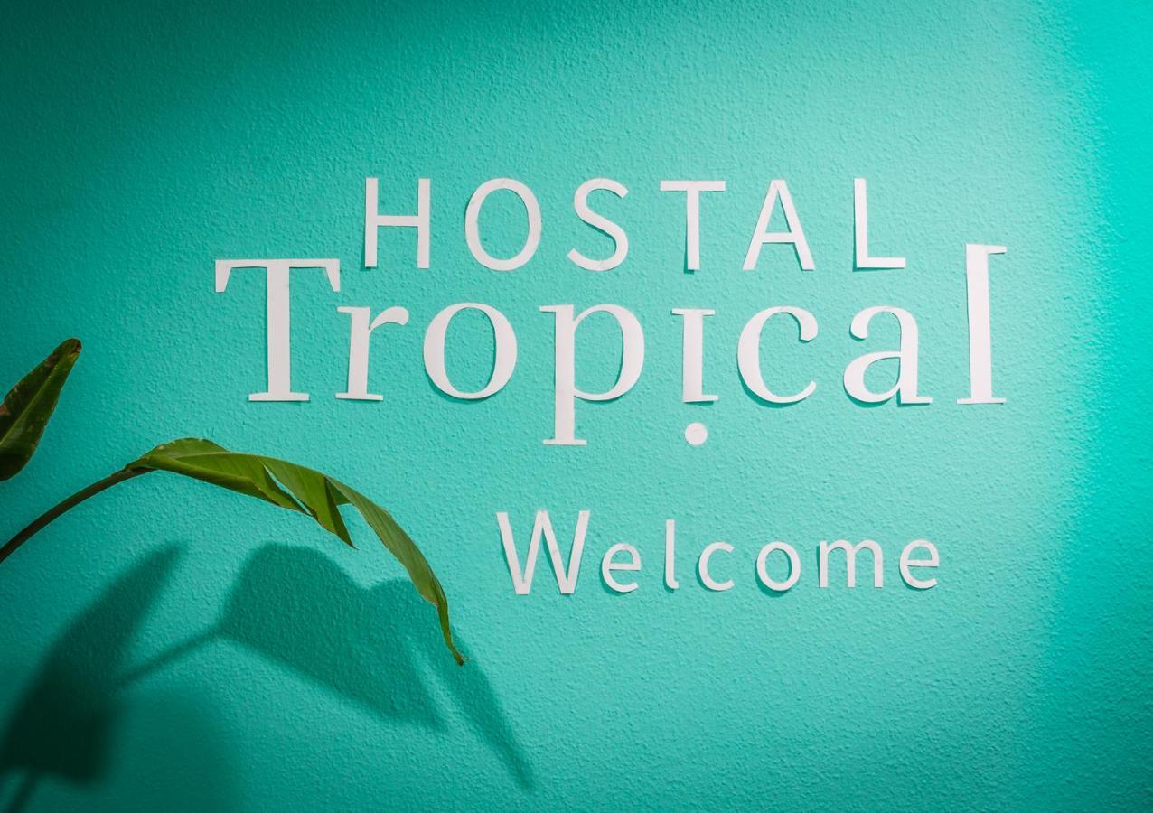 Hostal Tropical Альмуньекар Экстерьер фото